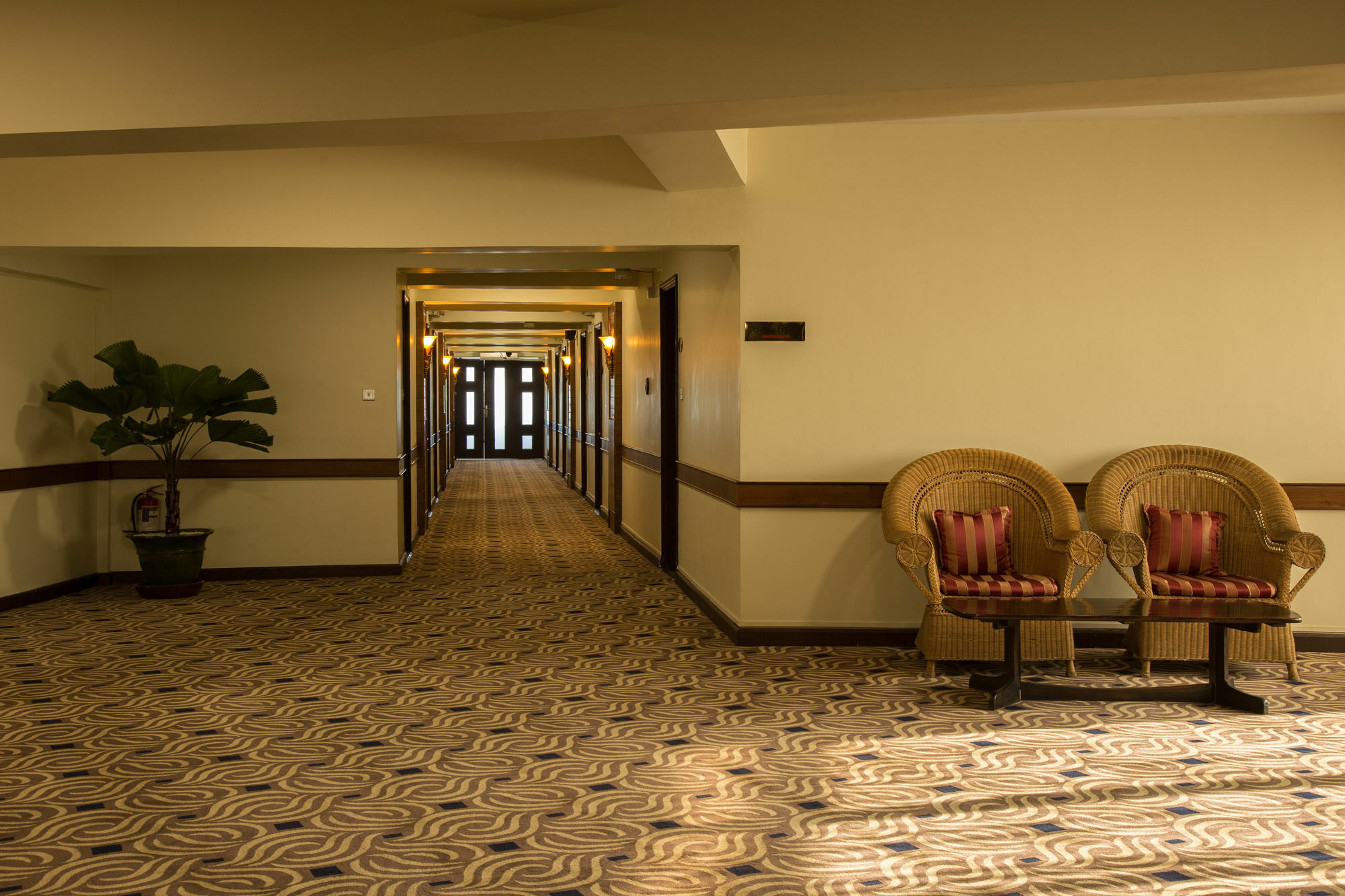 Hotel Hotel Yangon 3*