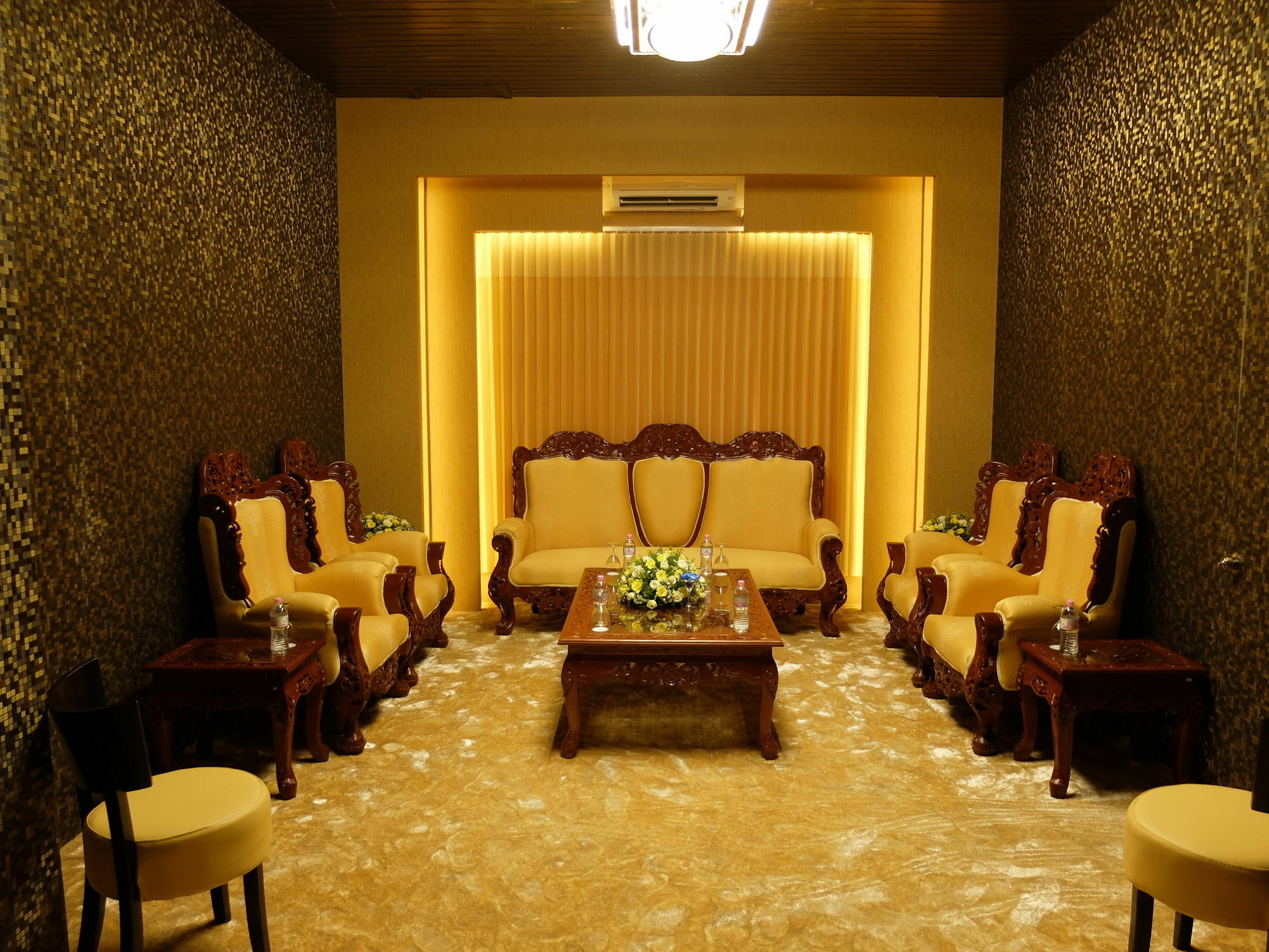 Hotel Yangon 3* Yangon